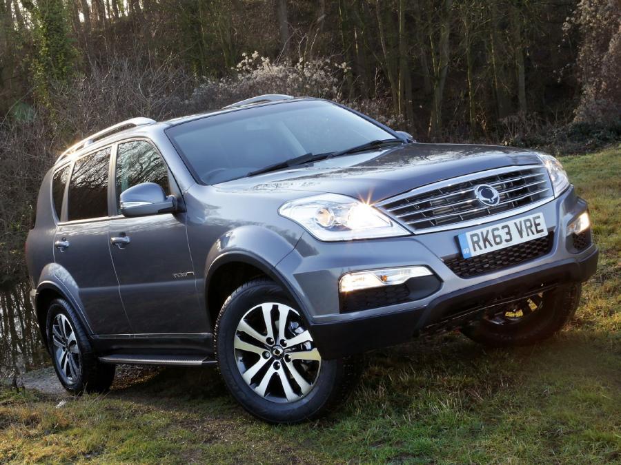  SsangYong Rexton W 2013 года  (UK) (фото 7 из 13)
